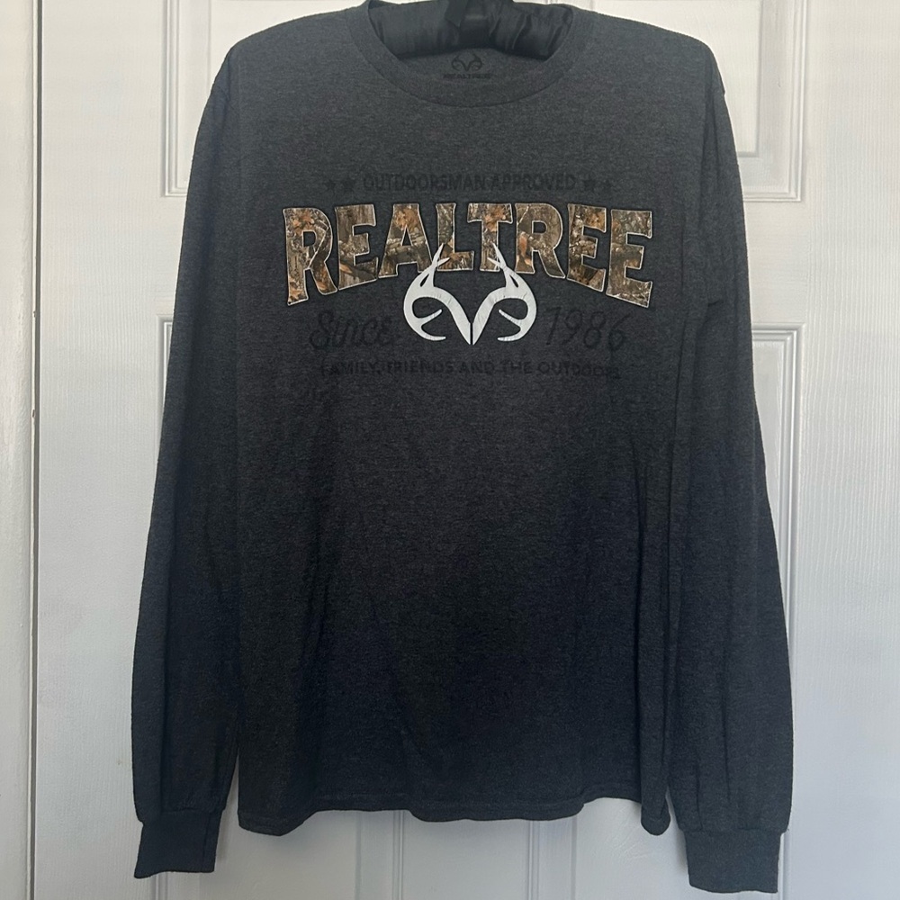 Realtree Long Sleeve Crew Neck Tshirt Mens Small Hunting Outdoor Fishing Country